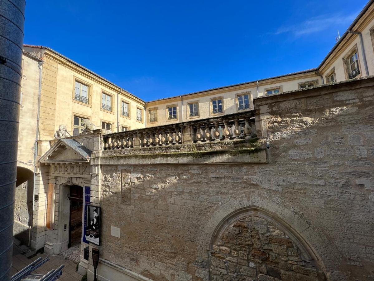 Апартаменты La Cachette De L'Horloge - Ac Clim - Wifi - 100M Palais Des Papes Авиньон Экстерьер фото